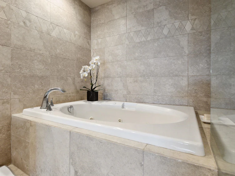 5307 Aspen Drive, West Vancouver, BC, V7W 3C8 - 29