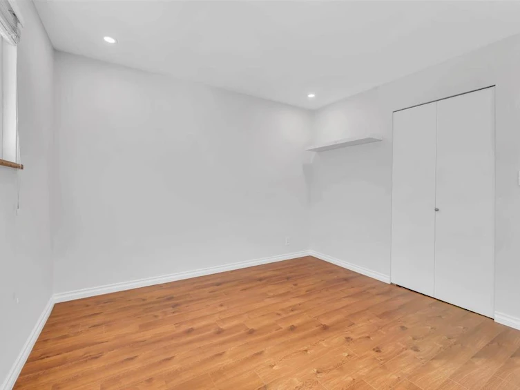 2942 E Georgia Street, Vancouver, BC, V5K 2K6 - 15