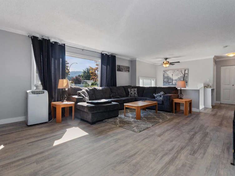 6110 Glenmore Drive, Chilliwack, BC, V2R 3G7 - 6