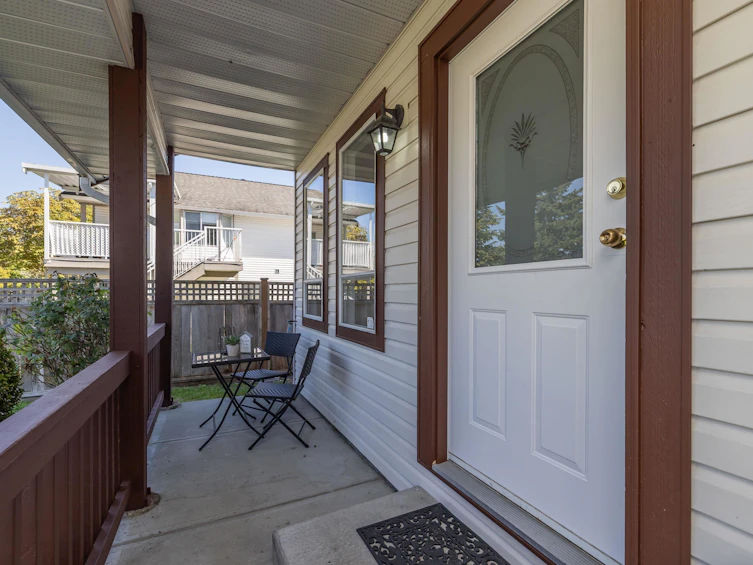 18638 59 Avenue, Surrey, BC, V3S 7Z8 - 4