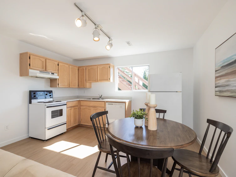 18638 59 Avenue, Surrey, BC, V3S 7Z8 - 28