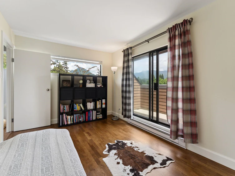 3349 Mountain Highway, North Vancouver, BC, V7K 2H4 - 29