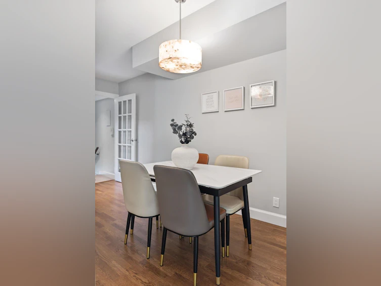 3349 Mountain Highway, North Vancouver, BC, V7K 2H4 - 14