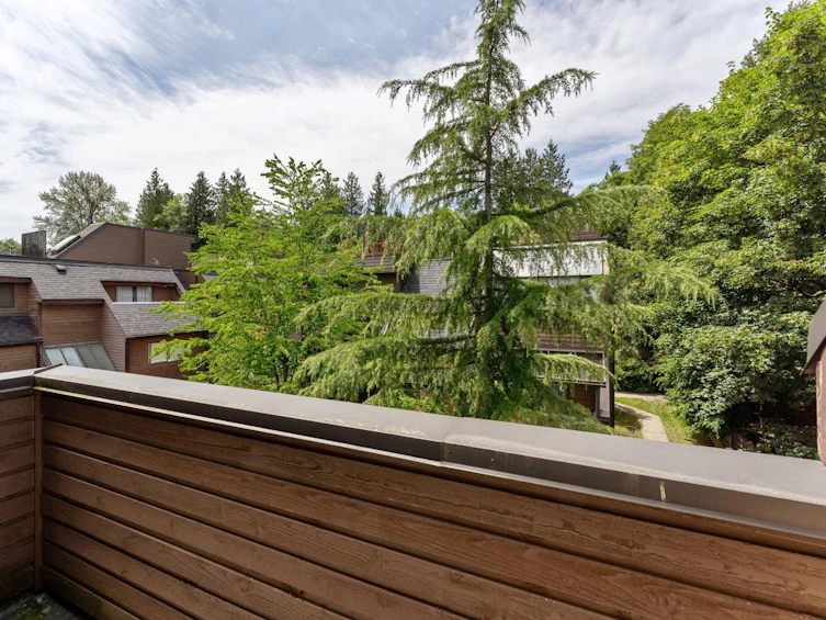 3349 Mountain Highway, North Vancouver, BC, V7K 2H4 - 35