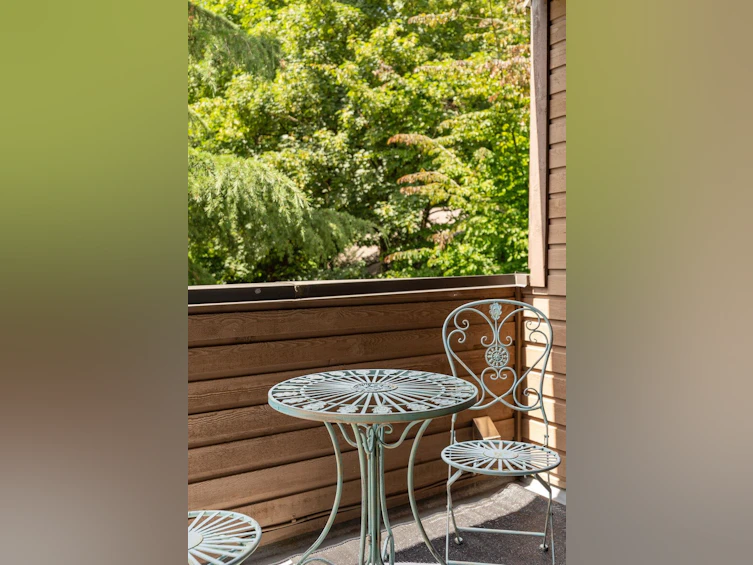 3349 Mountain Highway, North Vancouver, BC, V7K 2H4 - 34