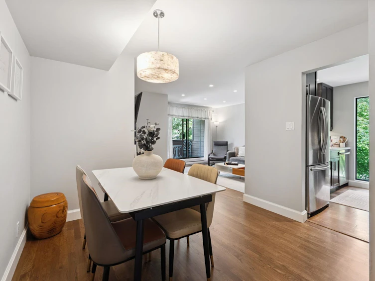 3349 Mountain Highway, North Vancouver, BC, V7K 2H4 - 12