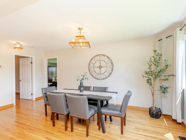 10758 Fraserglen Drive, Surrey, BC, V4N 1Y3 - 14