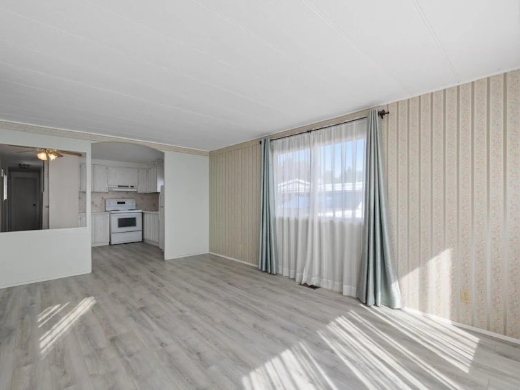 176-1840 160 Street, Surrey, BC, V4A 4X4 - 13