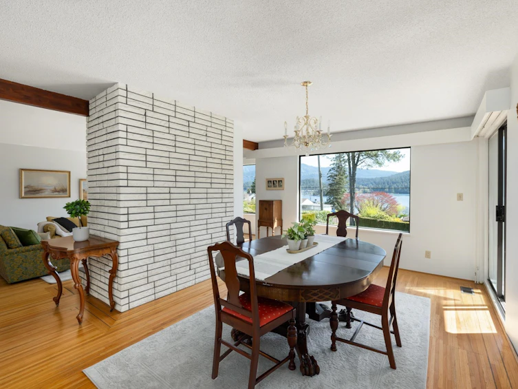 587 Beachview Drive, North Vancouver, BC, V7G 1P8 - 5