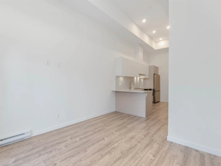 107-10829 140 Street, Surrey, BC, V3R 0H4 - 14