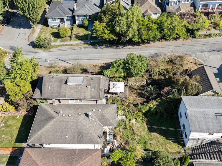 2996 Venables Street, Vancouver, BC, V5K 2R9 - 6