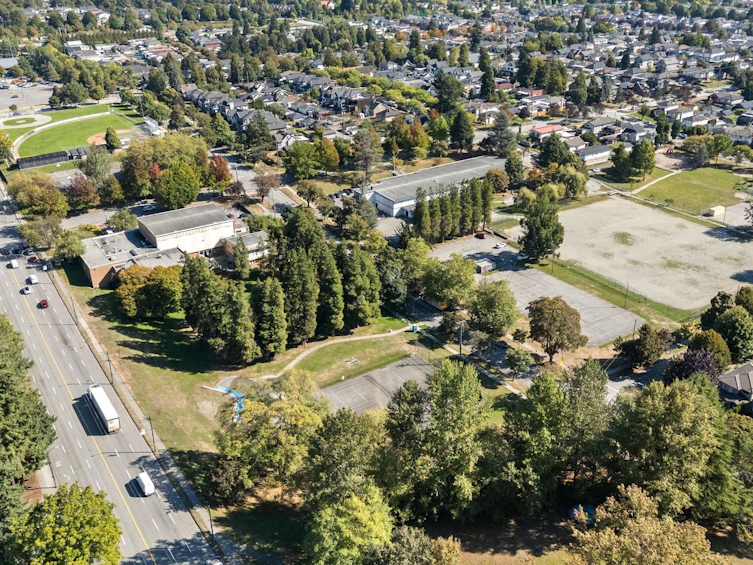 2996 Venables Street, Vancouver, BC, V5K 2R9 - 18
