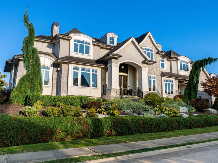 3882 159a Street, Surrey, BC, V3Z 0Y3 - 2