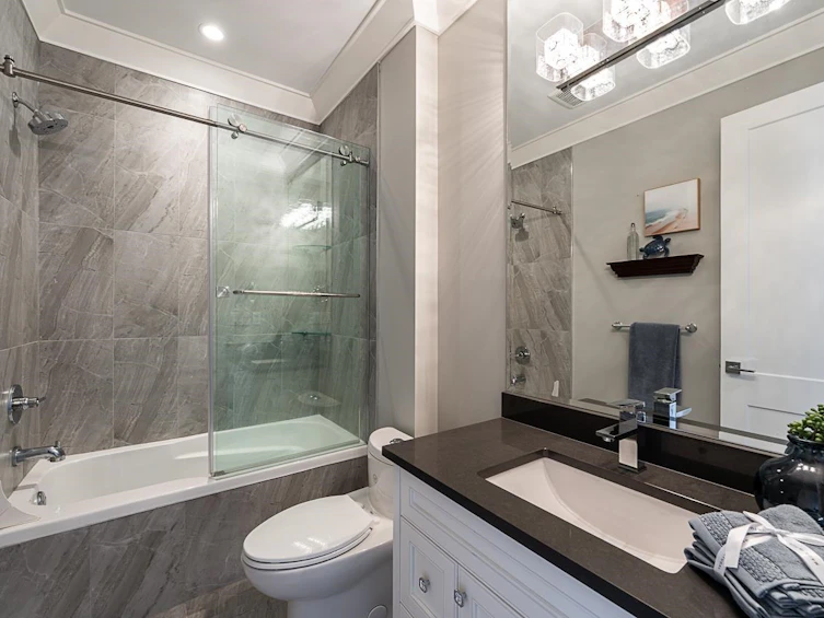 3882 159a Street, Surrey, BC, V3Z 0Y3 - 31