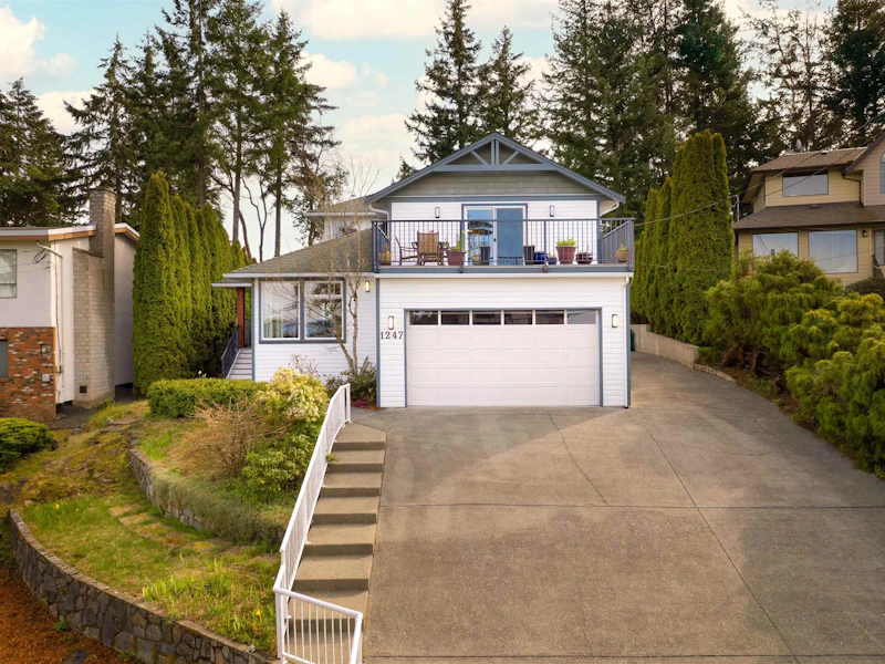 1247 Selkirk Drive, Nanaimo BC V9R 5Z5
