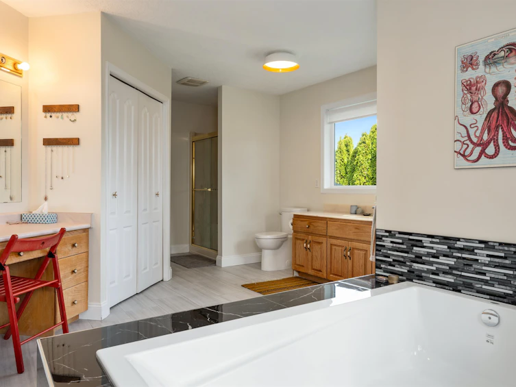 1247 Selkirk Drive, Nanaimo, BC, V9R 5Z5 - 26