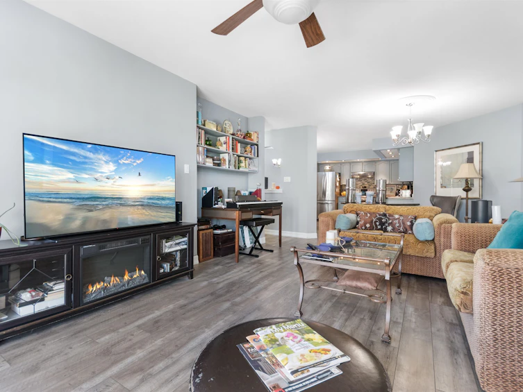 217-31930 Old Yale Road, Abbotsford, BC, V2T 2C7 - 10