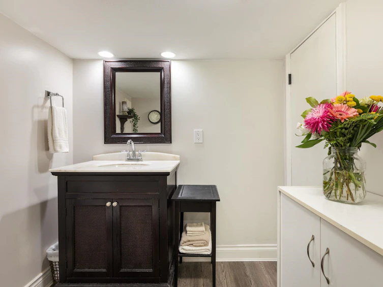 234 Eighth Avenue, New Westminster, BC, V3L 1Y2 - 26