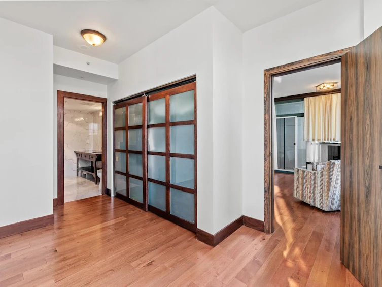 2001-1239 W Georgia Street, Vancouver, BC, V6E 4R8 - 9
