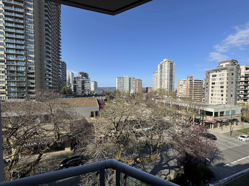 601 - 1771 Nelson Street, Vancouver BC V6G 1M6