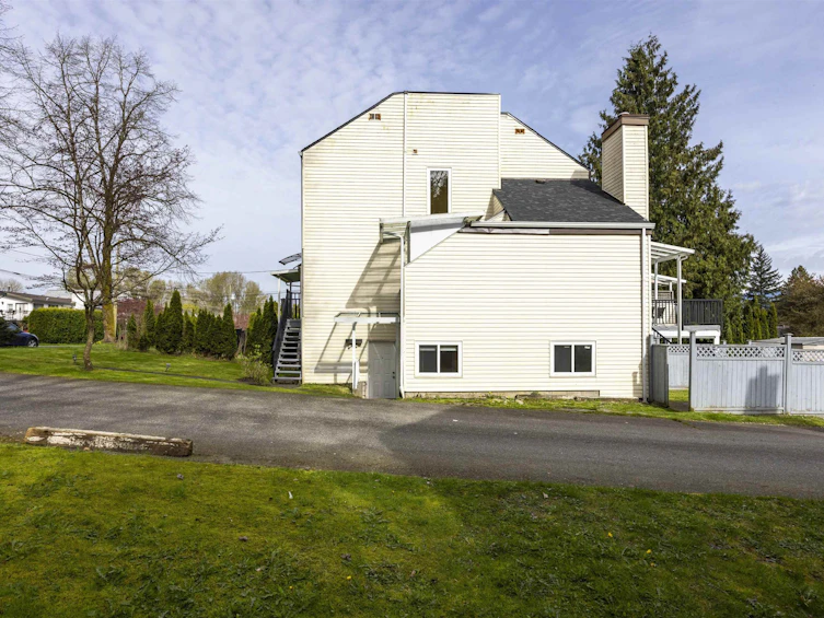 5602 Claude Avenue, Burnaby, BC, V5E 2M6 - 3