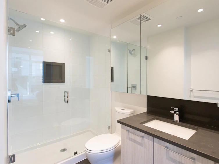 206-8570 Rivergrass Drive, Vancouver, BC, V5S 0H4 - 9