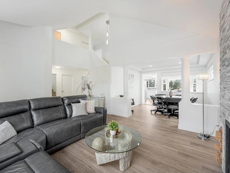 1668 Plateau Crescent, Coquitlam, BC, V3E 3B3 - 4