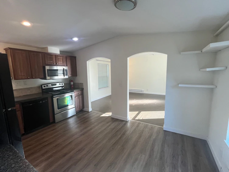 25511 Dewdney Trunk Road, Maple Ridge, BC, V4R 1X8 - 13