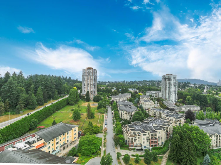 2203-15 E Royal Avenue, New Westminster, BC, V3L 0A9 - 4