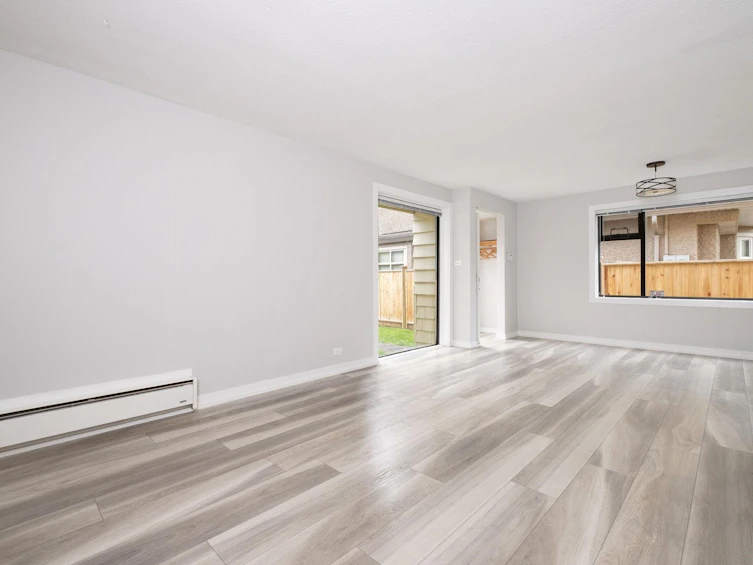 8271 Laurel Street, Vancouver, BC, V6P 3V2 - 7
