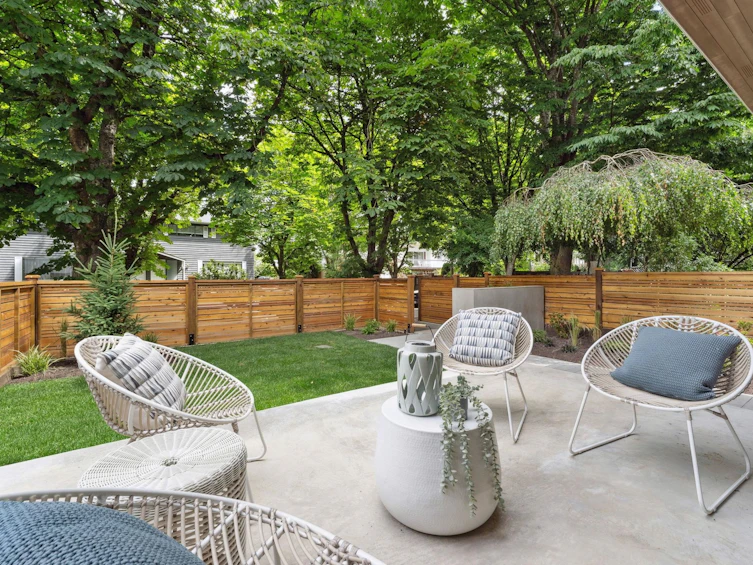 1-610 E 10th Avenue, Vancouver, BC, V5T 2A5 - 2