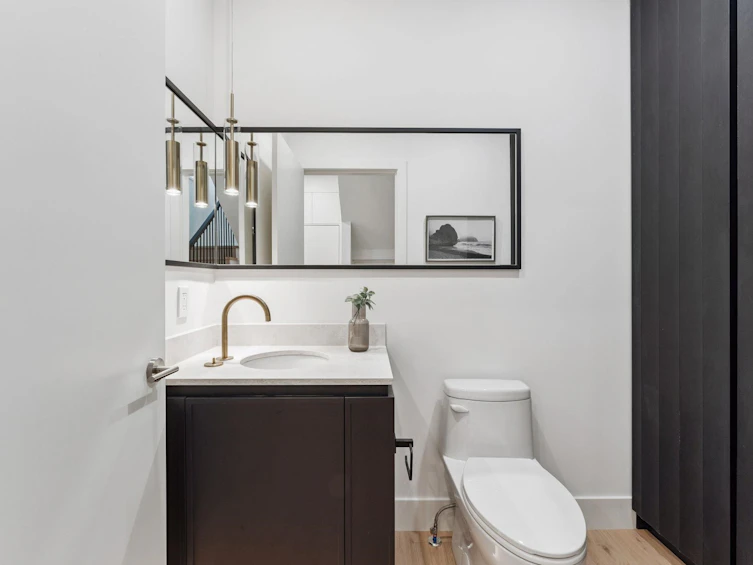 1-610 E 10th Avenue, Vancouver, BC, V5T 2A5 - 12