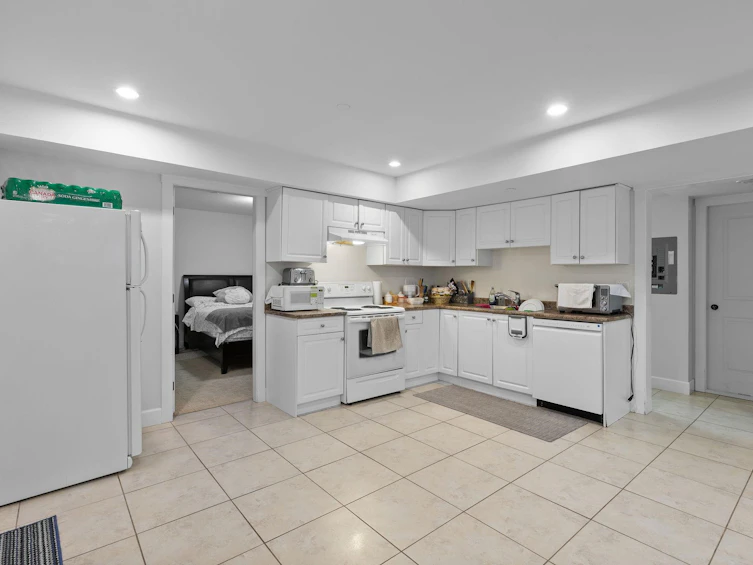 15341 Royal Avenue, Surrey, BC, V4B 1M9 - 37