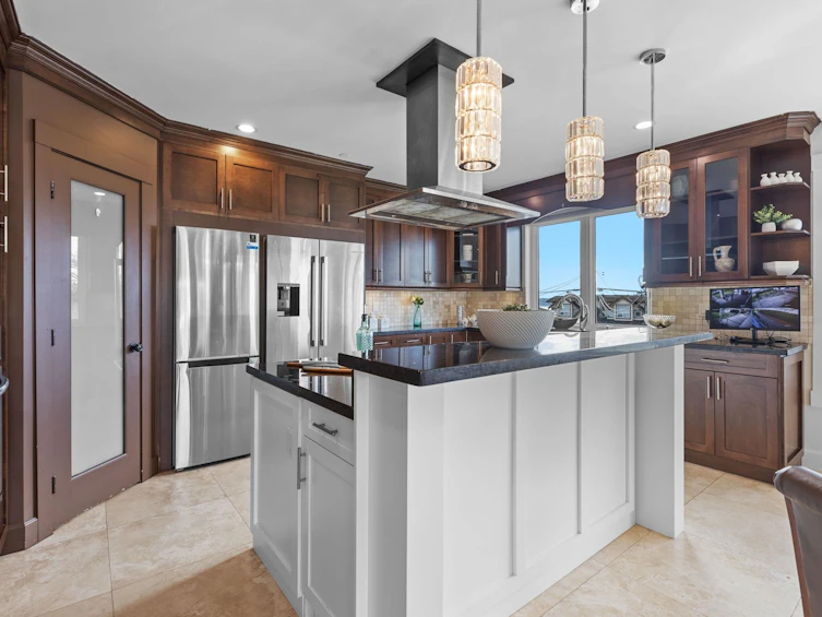 15341 Royal Avenue, Surrey, BC, V4B 1M9 - 22