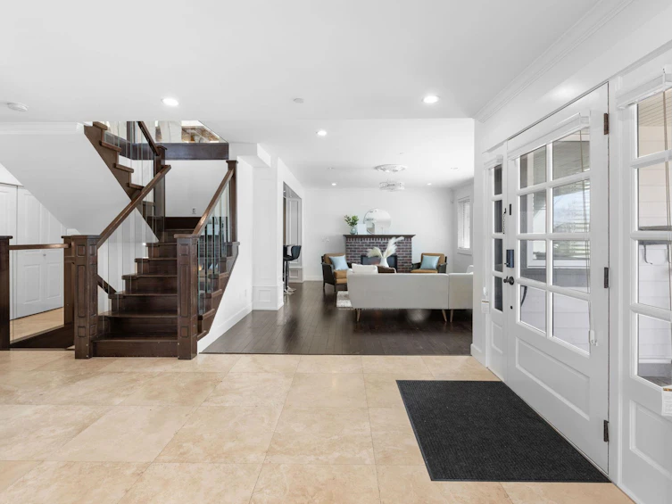 15341 Royal Avenue, Surrey, BC, V4B 1M9 - 4