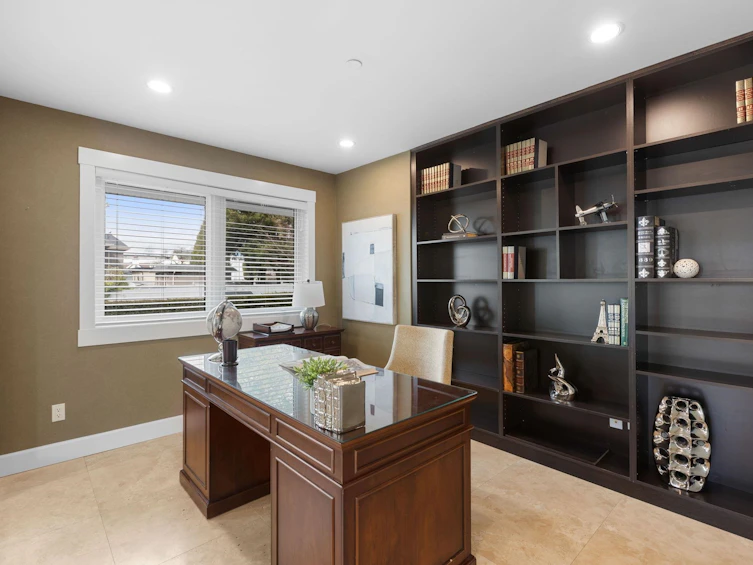 15341 Royal Avenue, Surrey, BC, V4B 1M9 - 9