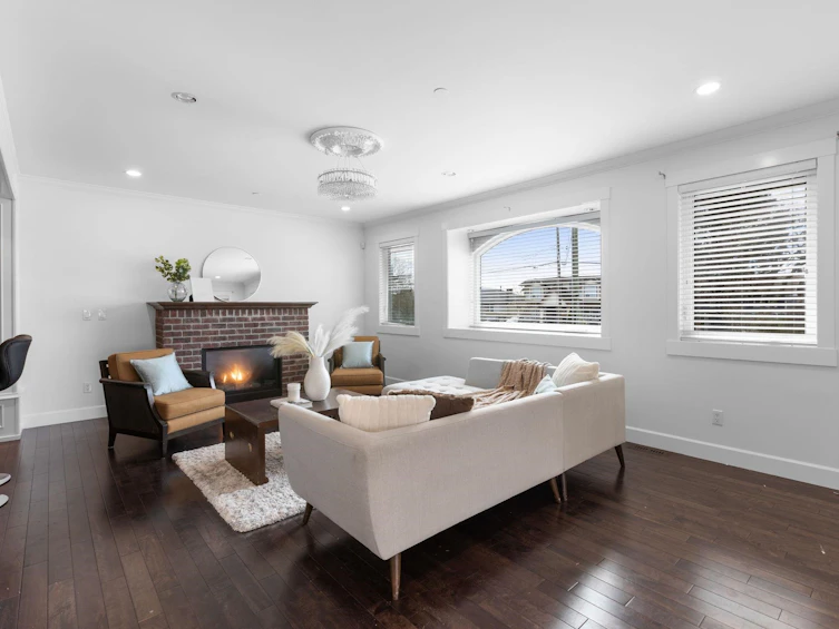 15341 Royal Avenue, Surrey, BC, V4B 1M9 - 6