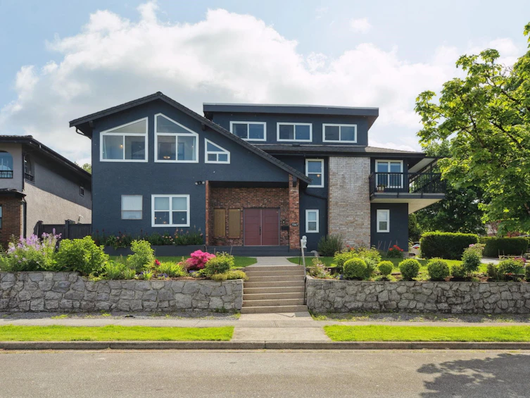 7347 Queenston Court, Burnaby, BC, V5A 3M5