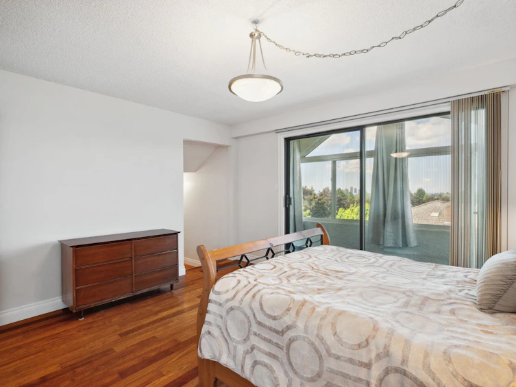 7347 Queenston Court, Burnaby, BC, V5A 3M5 - 10