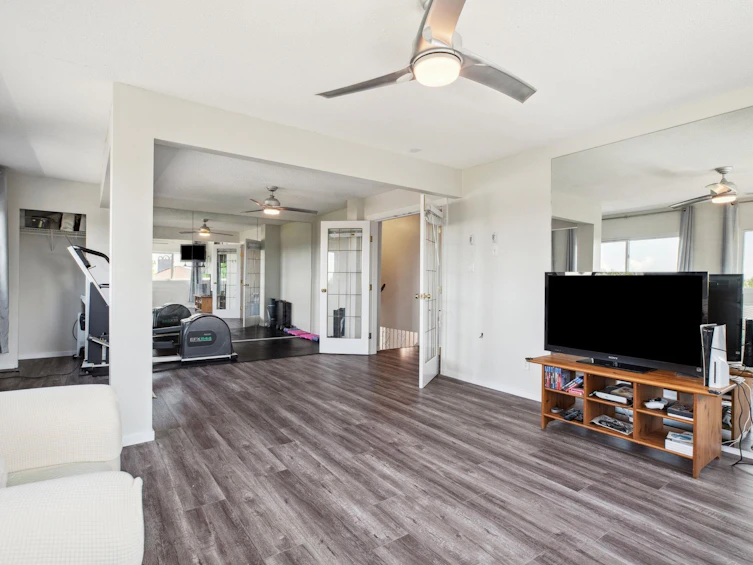7347 Queenston Court, Burnaby, BC, V5A 3M5 - 20
