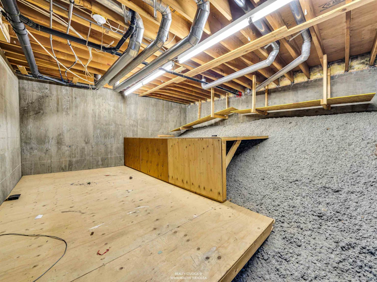 3461 Amberly Place, Vancouver, BC, V5S 4P9 - 32