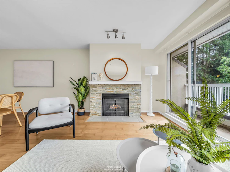 3461 Amberly Place, Vancouver, BC, V5S 4P9 - 4