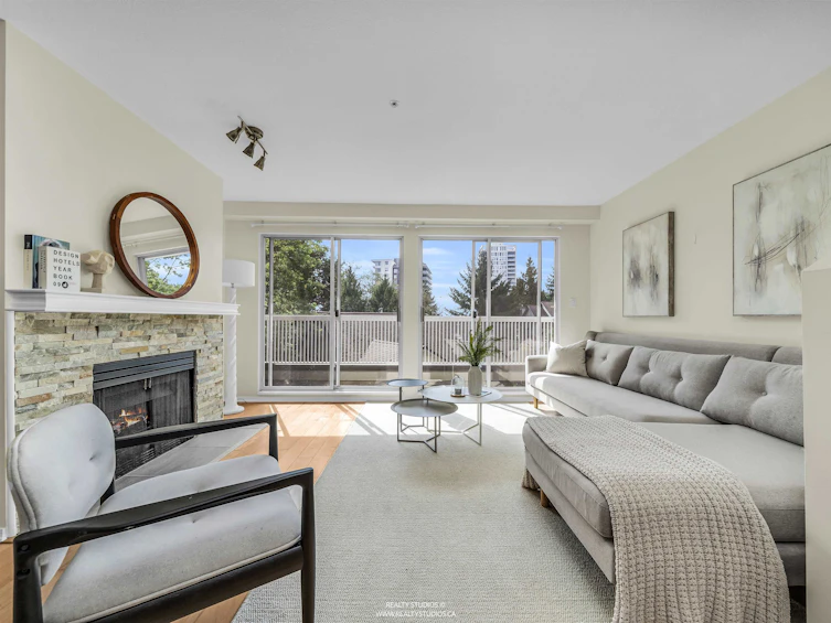 3461 Amberly Place, Vancouver, BC, V5S 4P9 - 5