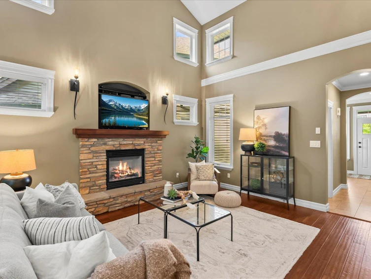 45480 Ariel Place, Cultus Lake, BC, V2R 0K7 - 12