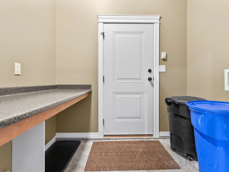 45480 Ariel Place, Cultus Lake, BC, V2R 0K7 - 34