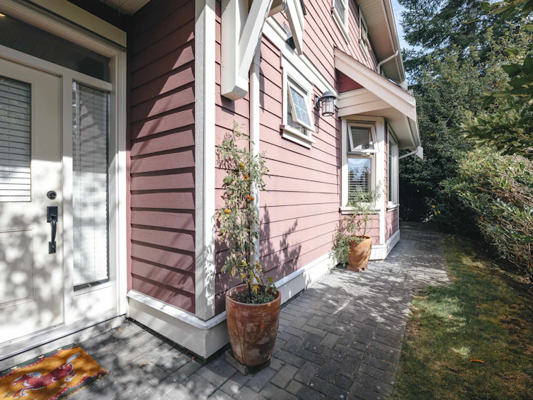 5-9600 No. 3 Road, Richmond, BC, V7A 1W3 - 2