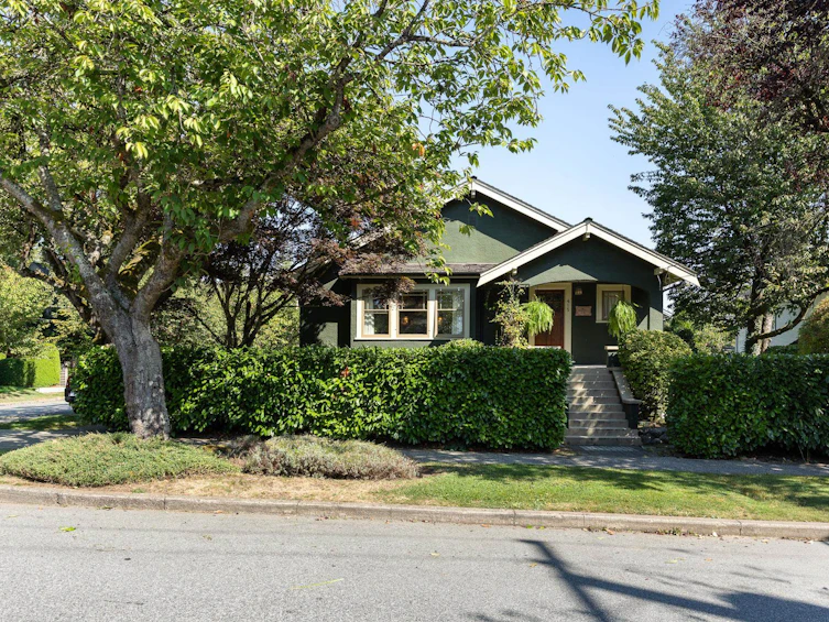 415 Third Street, New Westminster, BC, V3L 2S3 - 28