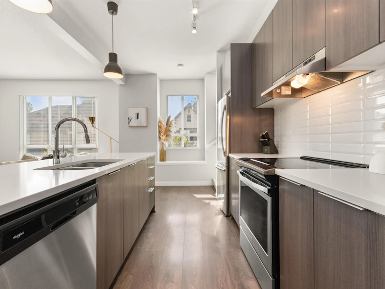 145-30930 Westridge Place, Abbotsford, BC, V2T 0H6 - 4