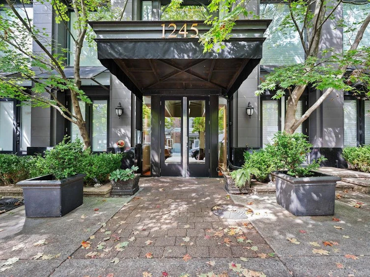 PH-1245 Homer Street, Vancouver, BC, V6B 2Y9 - 30