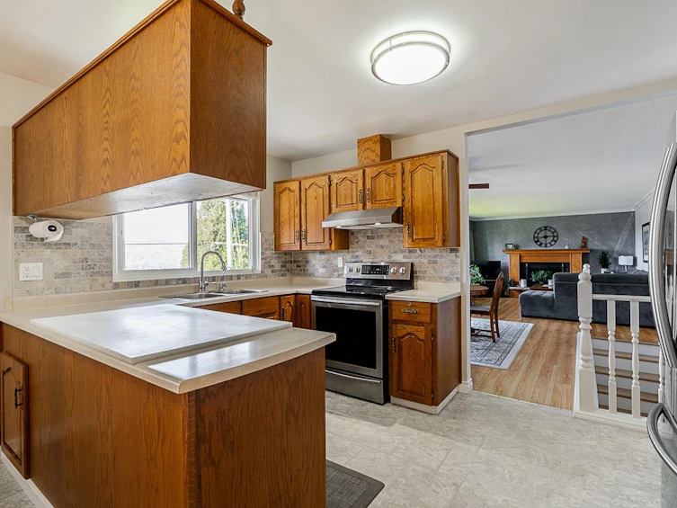 1454 June Crescent, Port Coquitlam, BC, V3C 2Y1 - 11